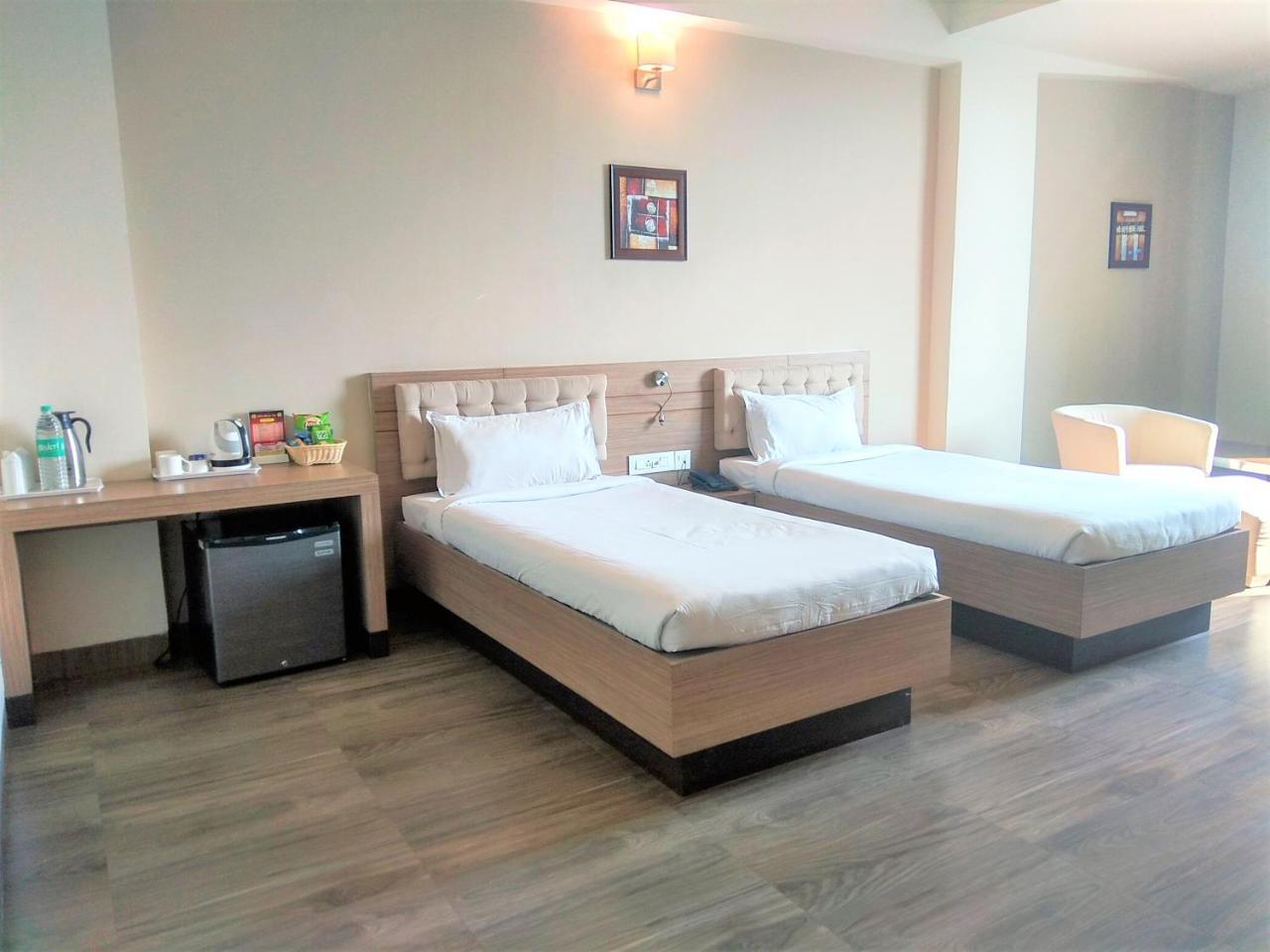 Hotel Genista Inn Ranchi Exterior foto